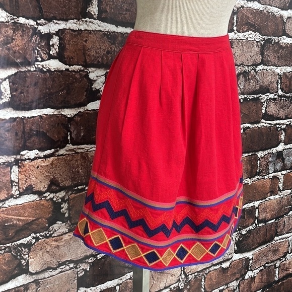 Pomelo Skirt Full Pleats Embroidery Linen Red Size XS - Picture 6 of 12
